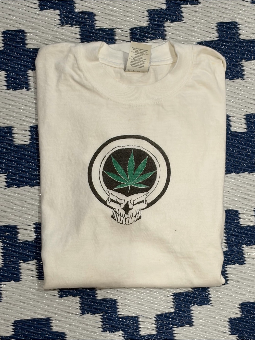 Vintage 90s Skull Cannabis Graphic Skater Streetwear Men’s Size M